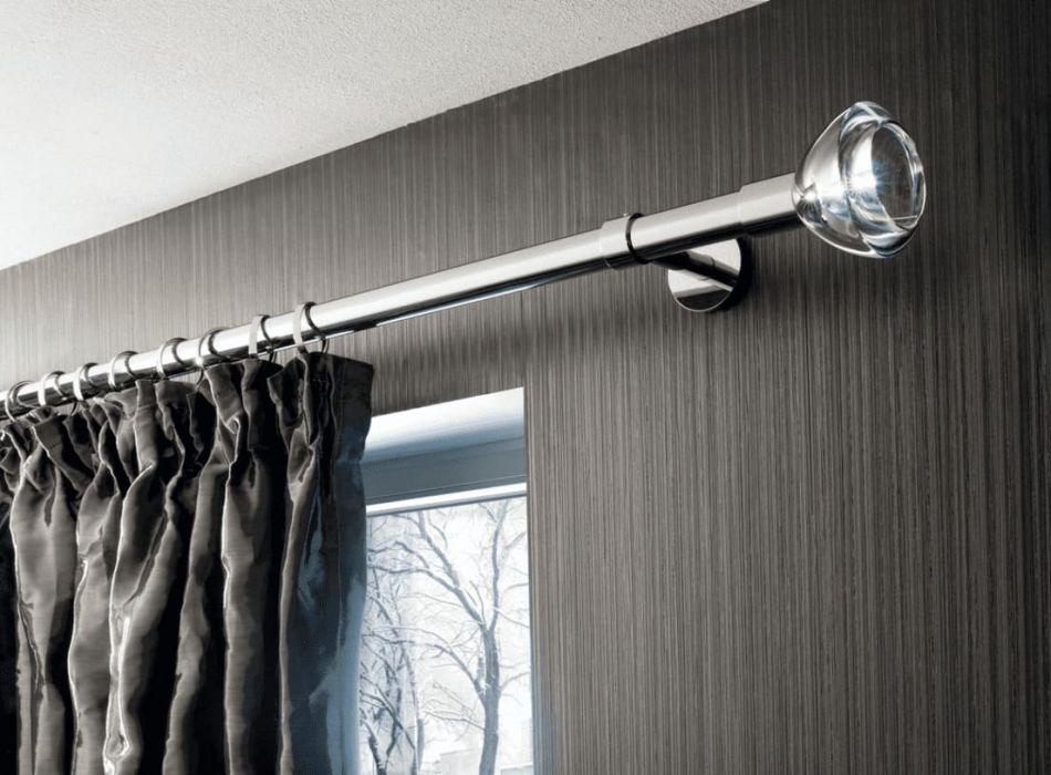 Описание Настенные карнизы